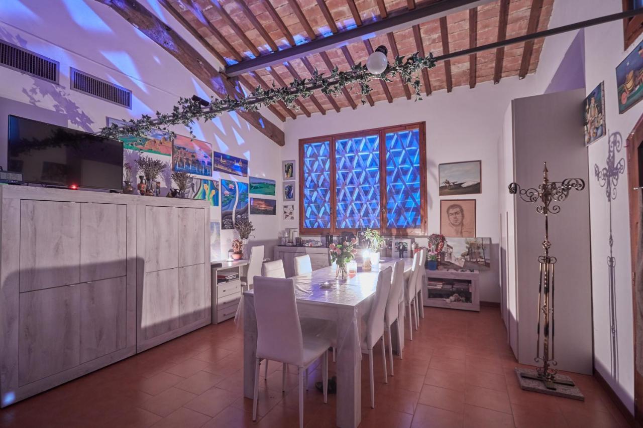 Podere San Francesco Bed & Breakfast โวลแตร์รา ภายนอก รูปภาพ