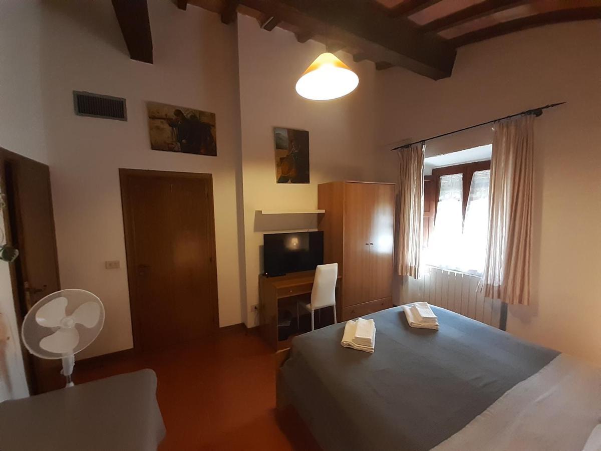 Podere San Francesco Bed & Breakfast โวลแตร์รา ภายนอก รูปภาพ