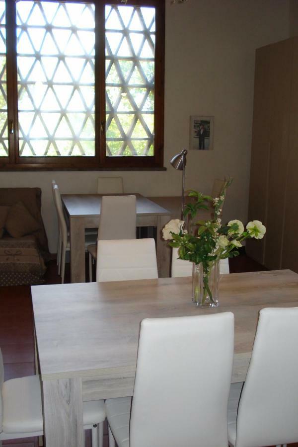 Podere San Francesco Bed & Breakfast โวลแตร์รา ภายนอก รูปภาพ